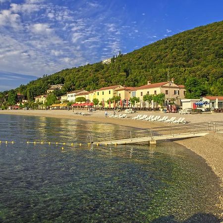 Hotel Villa Privileggio Mošćenička Draga Exteriör bild