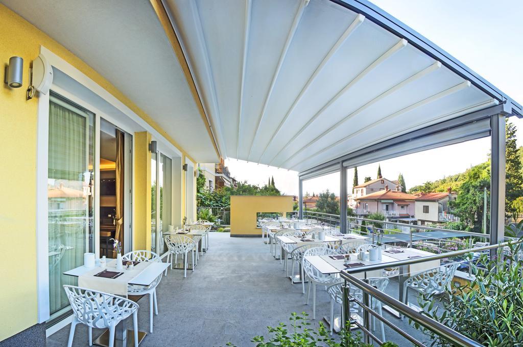 Hotel Villa Privileggio Mošćenička Draga Exteriör bild